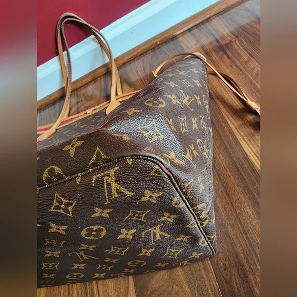 Traded! Louis Vuitton GM Neverfull with Piovine Interior - Picture 7 of 16